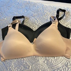 Warner 36C Bras. Black/Nude
